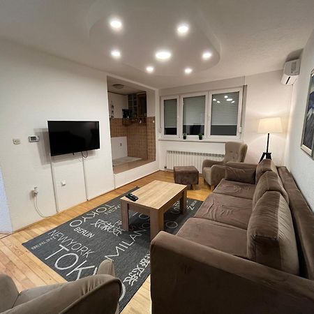 Apartman Uma SJJ Eksteriør billede